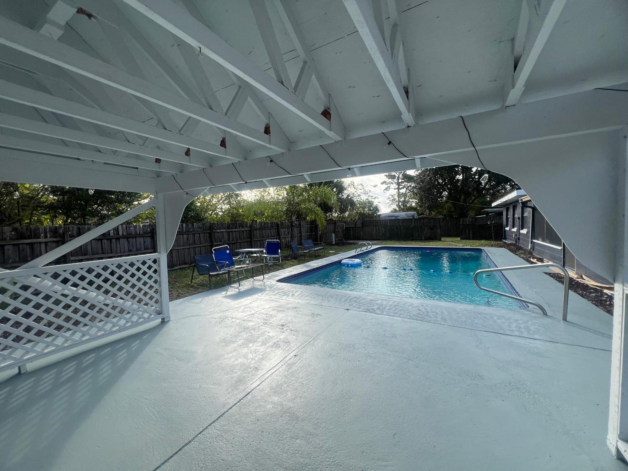 הוילה טיטוסוויל Pool House Oasis מראה חיצוני תמונה
